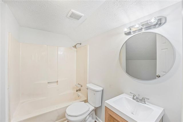 22 Oak Circle, Dallas, GA 30157