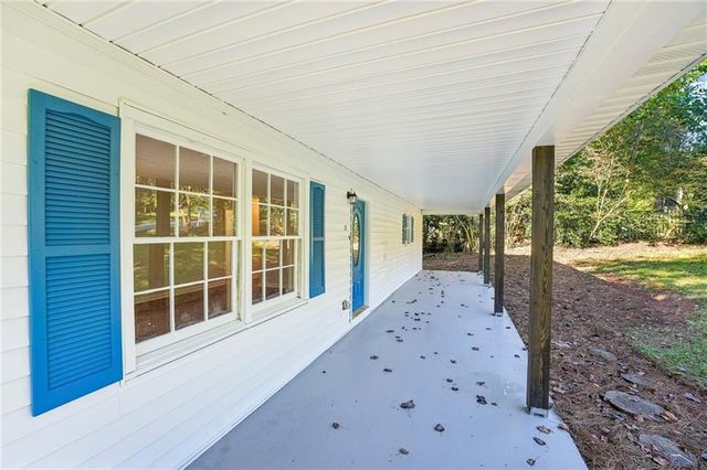 22 Oak Circle, Dallas, GA 30157