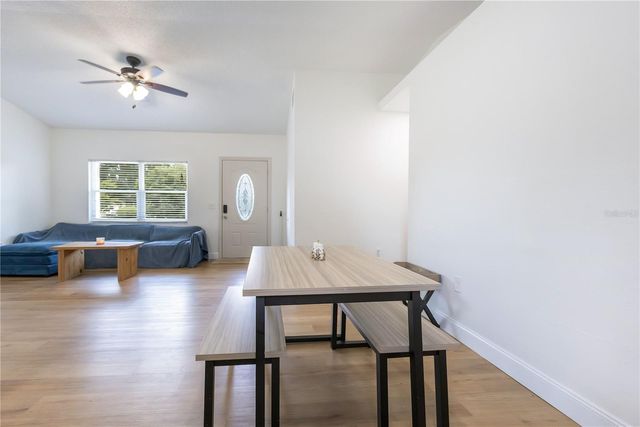802 FOX LAKE DRIVE, Lakeland, FL 33809