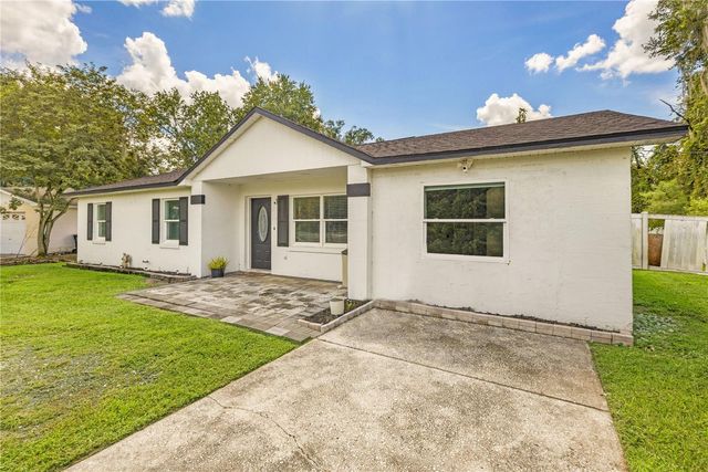 802 FOX LAKE DRIVE, Lakeland, FL 33809