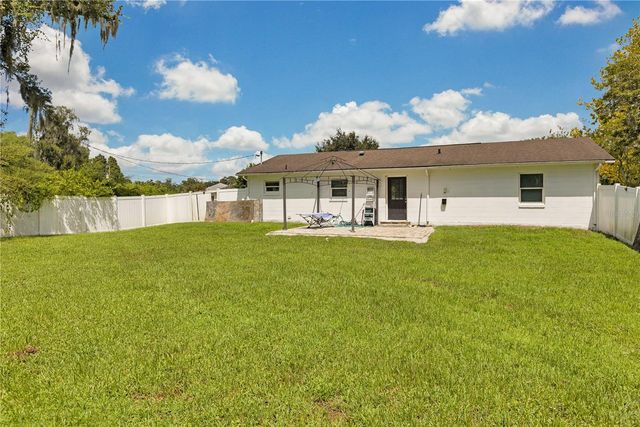 802 FOX LAKE DRIVE, Lakeland, FL 33809