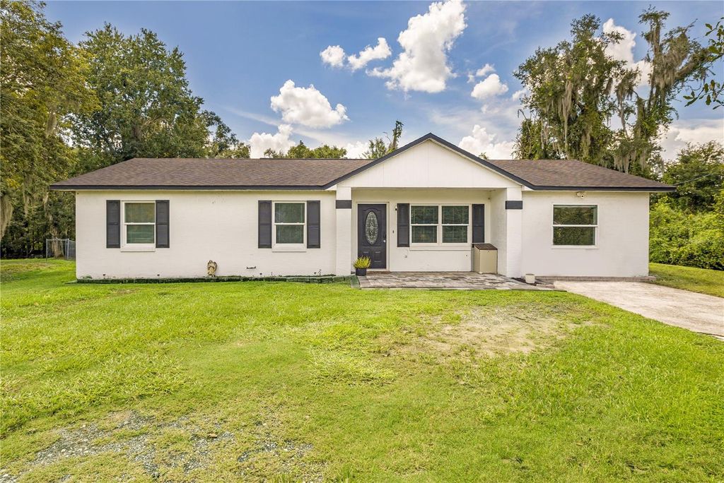 802 FOX LAKE DRIVE, Lakeland, FL 33809