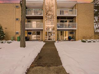 4905 Crooks A2 Road, Royal Oak, MI 48073