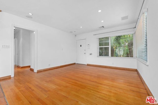 7024 Kittyhawk Avenue, Los Angeles, CA 90045