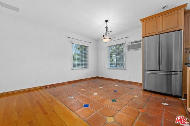 7024 Kittyhawk Avenue, Los Angeles, CA 90045