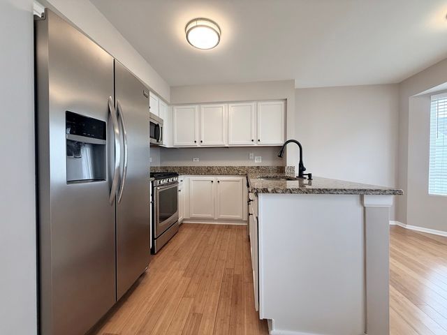 3174 Teal Bay Court 3174, Aurora, IL 60503
