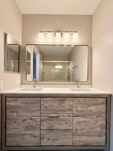 3174 Teal Bay Court 3174, Aurora, IL 60503