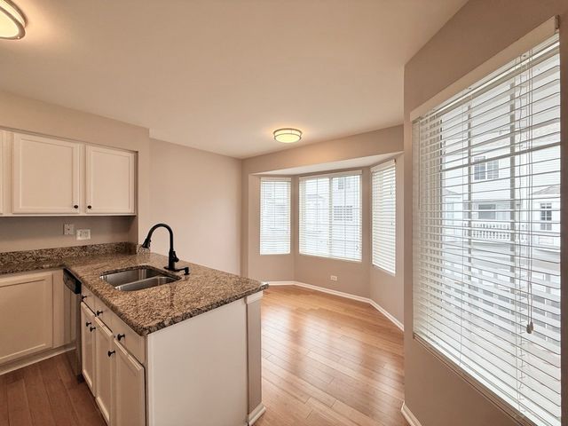 3174 Teal Bay Court 3174, Aurora, IL 60503