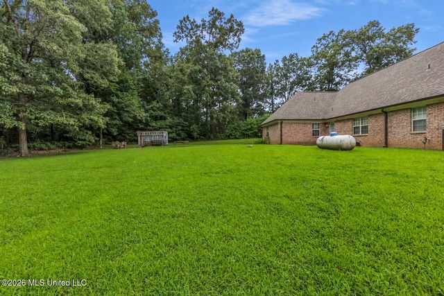 209 Roper Cove, Byhalia, MS 38611