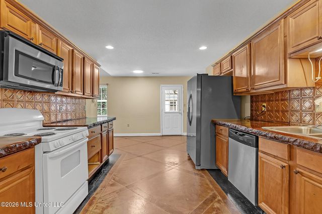 209 Roper Cove, Byhalia, MS 38611
