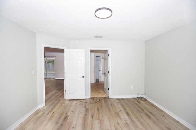 1305 Jefferyscot Court, Crestview, FL 32536