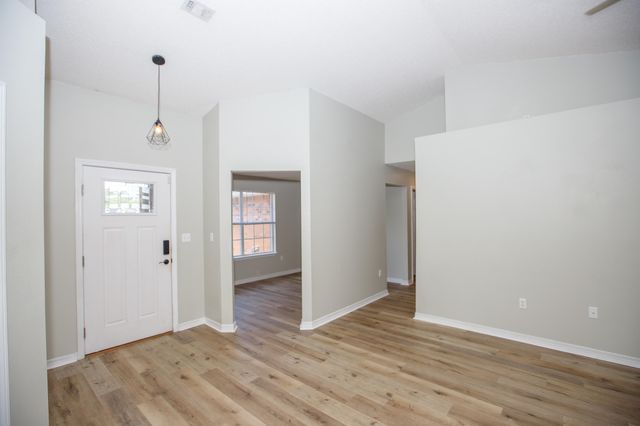1305 Jefferyscot Court, Crestview, FL 32536