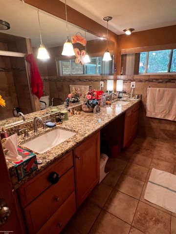 5156 Eastbrook Ct Court, Shelby Twp, MI 48316