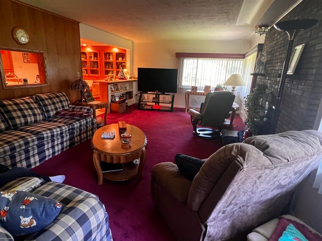 5156 Eastbrook Ct Court, Shelby Twp, MI 48316