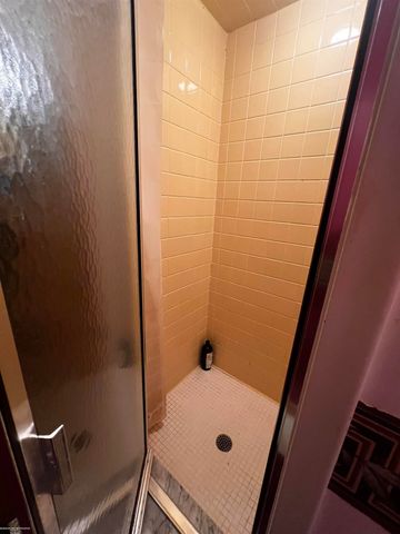 5156 Eastbrook Ct Court, Shelby Twp, MI 48316