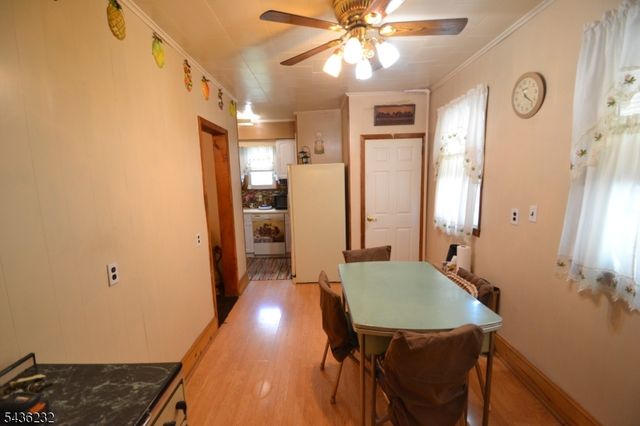 82 Christie Ave, Clifton City, NJ 07011