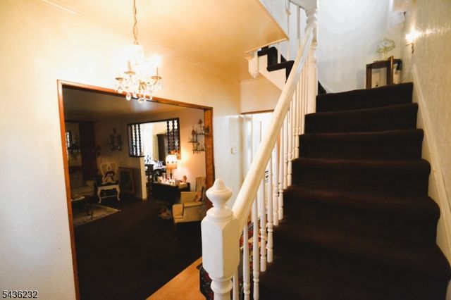 82 Christie Ave, Clifton City, NJ 07011