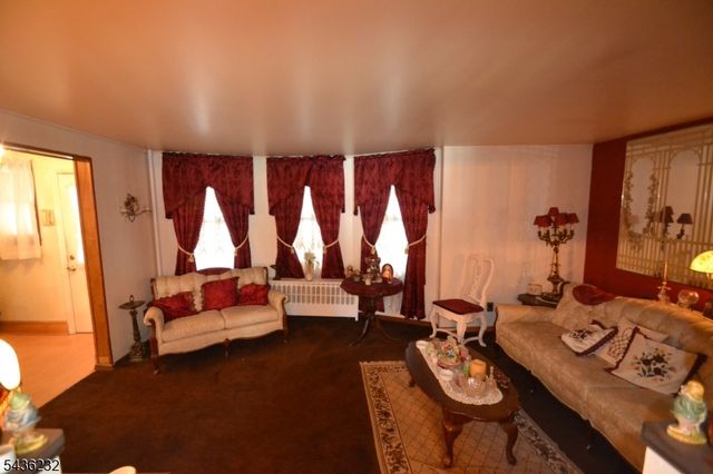 82 Christie Ave, Clifton City, NJ 07011