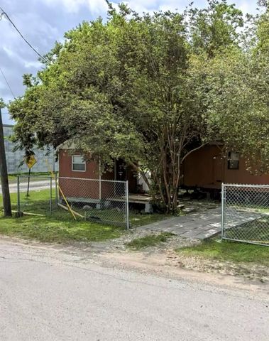 309 Canniff Road, Houston, TX 77587