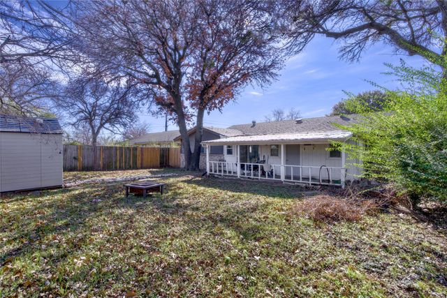 1717 Oak Tree Drive, Denton, TX 76209