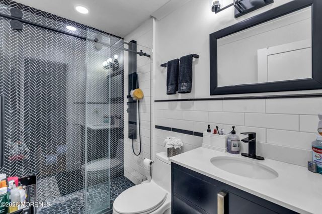 82 Cliffwood Avenue W 51, Cliffwood, NJ 07721