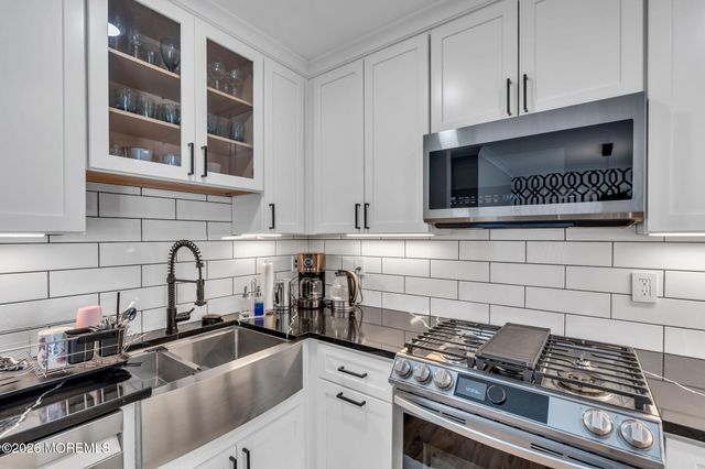 82 Cliffwood Avenue W 51, Cliffwood, NJ 07721