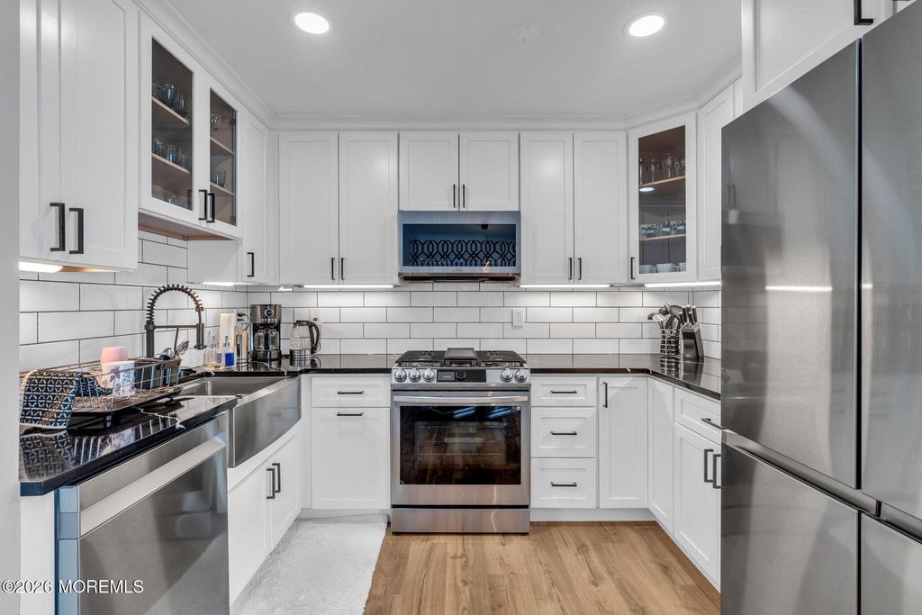 82 Cliffwood Avenue W 51, Cliffwood, NJ 07721