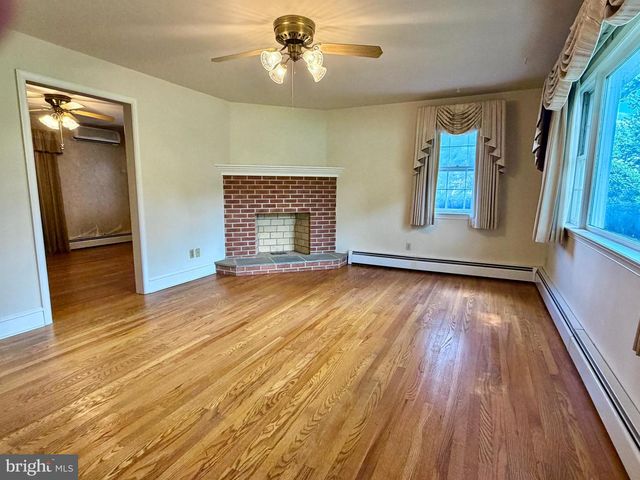 357 MOYER RD, Souderton, PA 18964