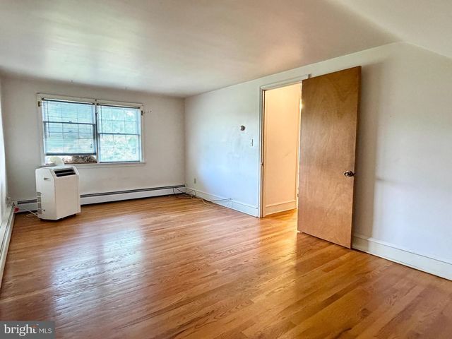 357 MOYER RD, Souderton, PA 18964