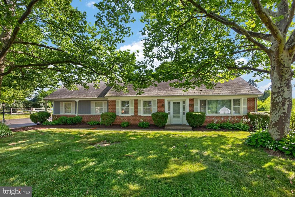 357 MOYER RD, Souderton, PA 18964