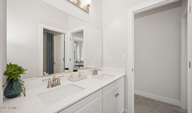 95 E Windsor Drive, Gilbert, AZ 85296