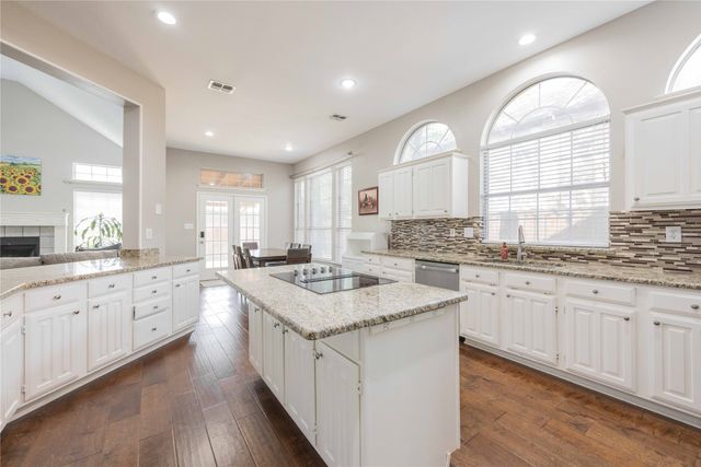 537 Halifax Lane, Coppell, TX 75019