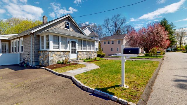 21 Nichols Avenue, Stamford, CT 06905