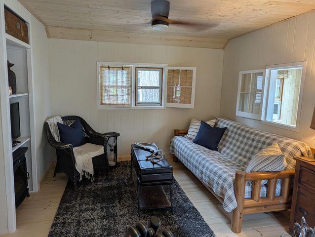 25637 Circle Drive, Garrison, MN 56450