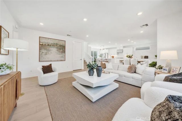 174 Sash, Irvine, CA 92618