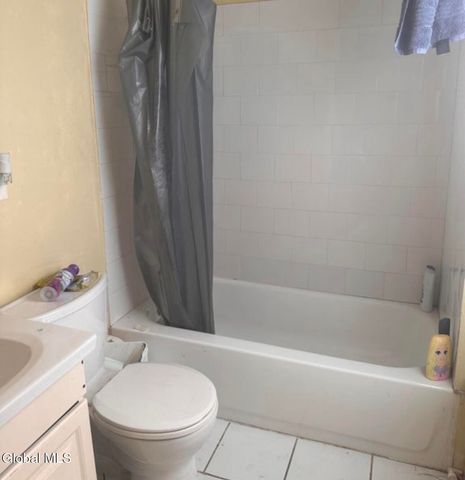 72 Bassett Street, Albany, NY 12202