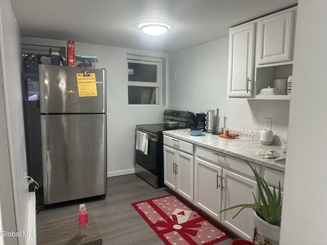 72 Bassett Street, Albany, NY 12202