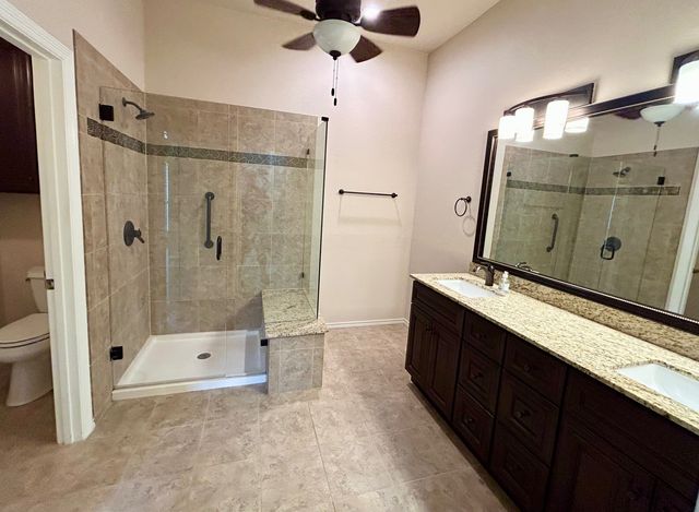 409 Crestview Point Drive, Lewisville, TX 75067