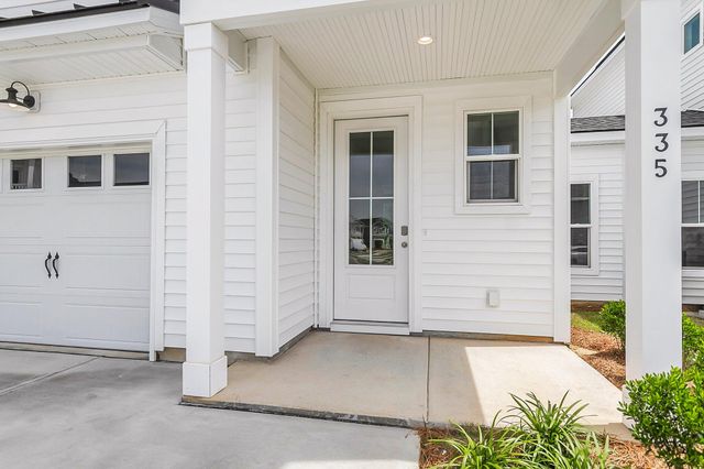 335 Chapman Circle, Goose Creek, SC 29445