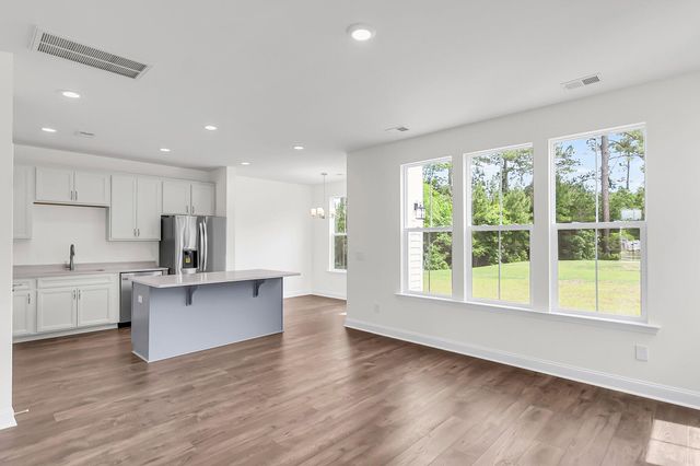 335 Chapman Circle, Goose Creek, SC 29445