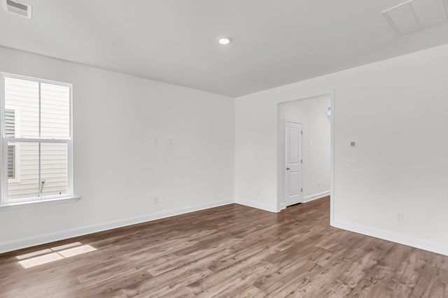 335 Chapman Circle, Goose Creek, SC 29445