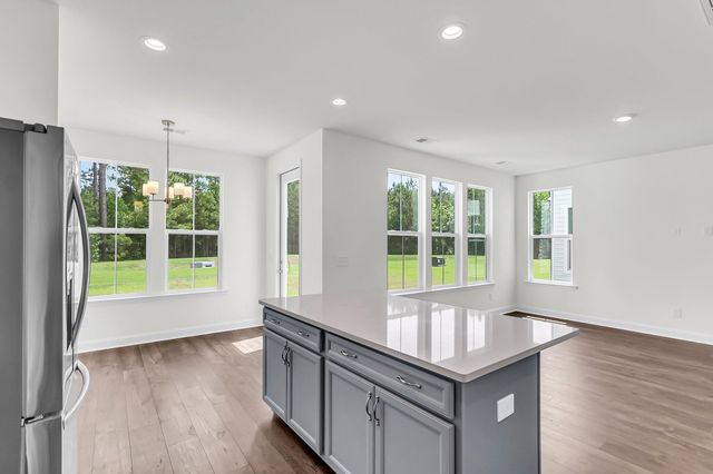 335 Chapman Circle, Goose Creek, SC 29445