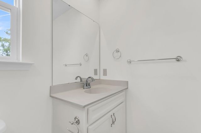 335 Chapman Circle, Goose Creek, SC 29445