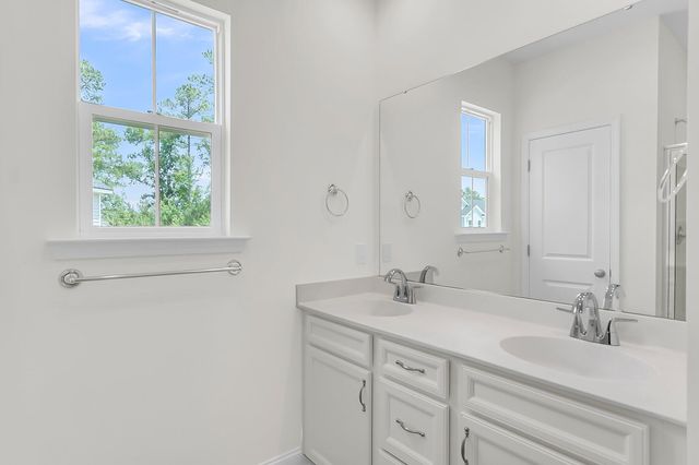 335 Chapman Circle, Goose Creek, SC 29445