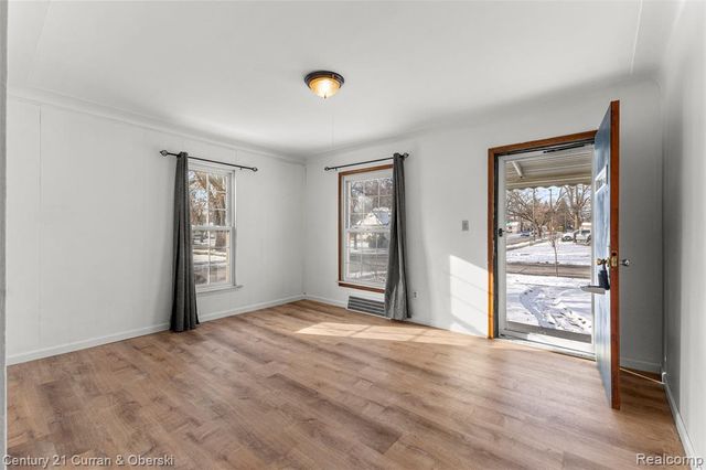 3081 Pardee Avenue, Dearborn, MI 48124