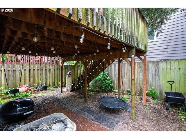 8211 Se 45TH Ave, Portland, OR 97206