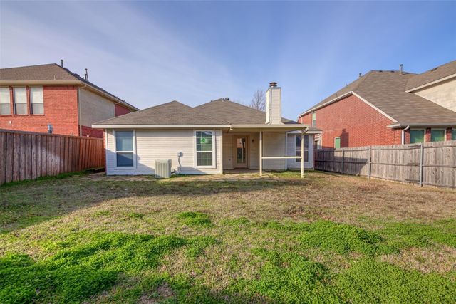 7977 Glenway Drive, Dallas, TX 75249