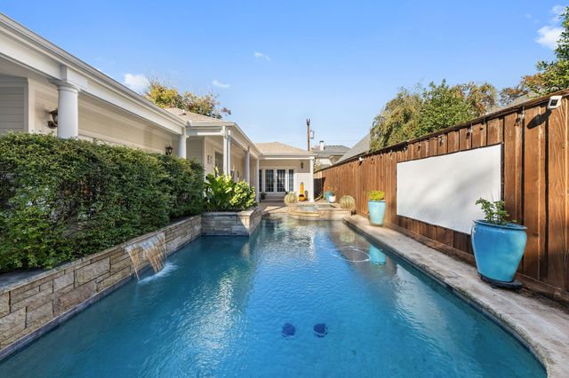 4927 W Hanover Avenue, Dallas, TX 75209