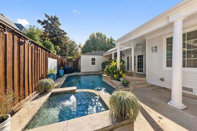 4927 W Hanover Avenue, Dallas, TX 75209