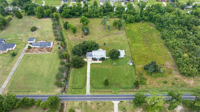 1420 Bayou Paul Ln, St Gabriel, LA 70776